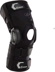professional knee brace for hard injuries that football players use